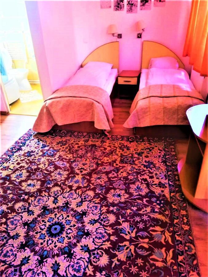 Hotel Dolce Far Niente Brasov Bagian luar foto