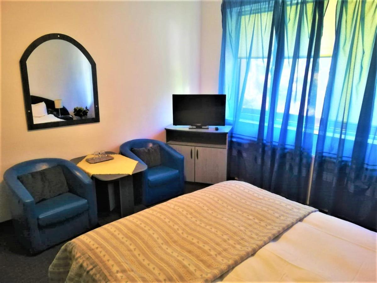 Hotel Dolce Far Niente Brasov Bagian luar foto